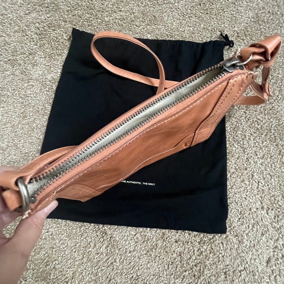 Frye Melissa Leather Crossbody Bag Cognac Tan  Shoulder Purse with Dust Bag - Picture 6 of 8